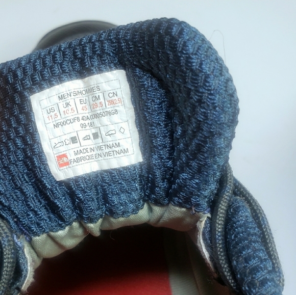 The North Face Mens Walking Athletic Shoes Sneakers - Picture 8 of 8